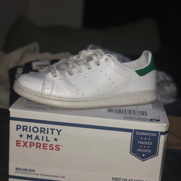 Adidas Stan Smith - Picture 2 of 4